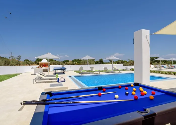 Paleos Sunset By إياليسوس